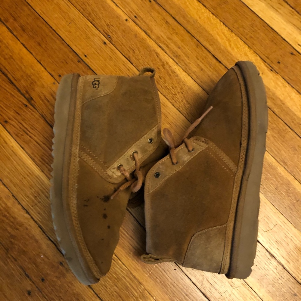 UGG boots 6 youth - Picture 3 of 8